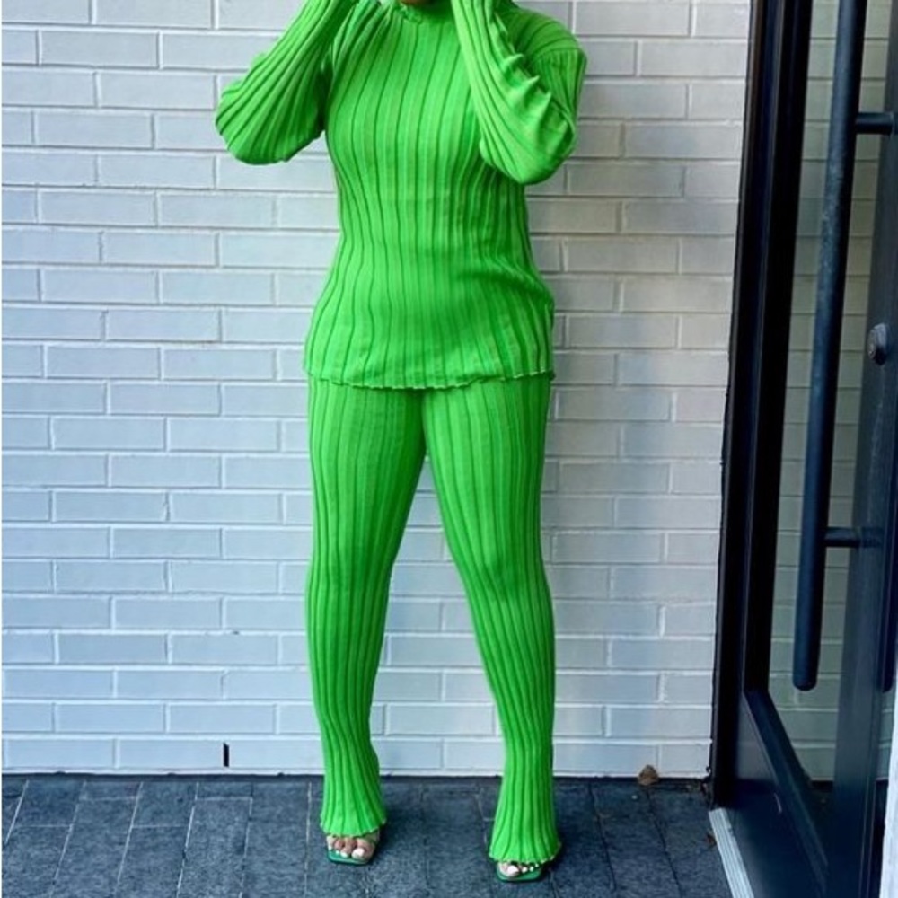 Green 2 piece set